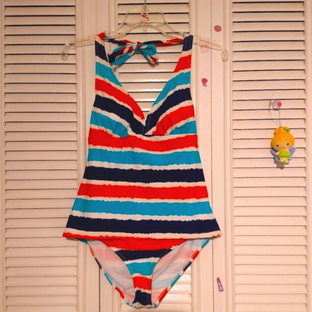 Catalina 🏖️  Striped Tankini Swimsuit